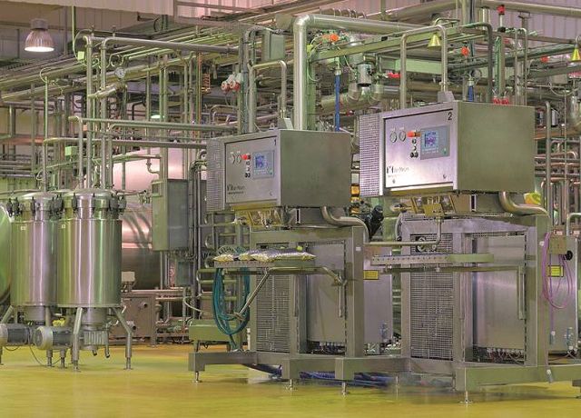 TERLET – Van Meurs A Van Meurs possui um sistema simples e seguro de se envasar asséptico e não asséptico, Baby Food, Polpas de Frutas, Sucos e etc.. Todos os líquidos que se pode bombear.